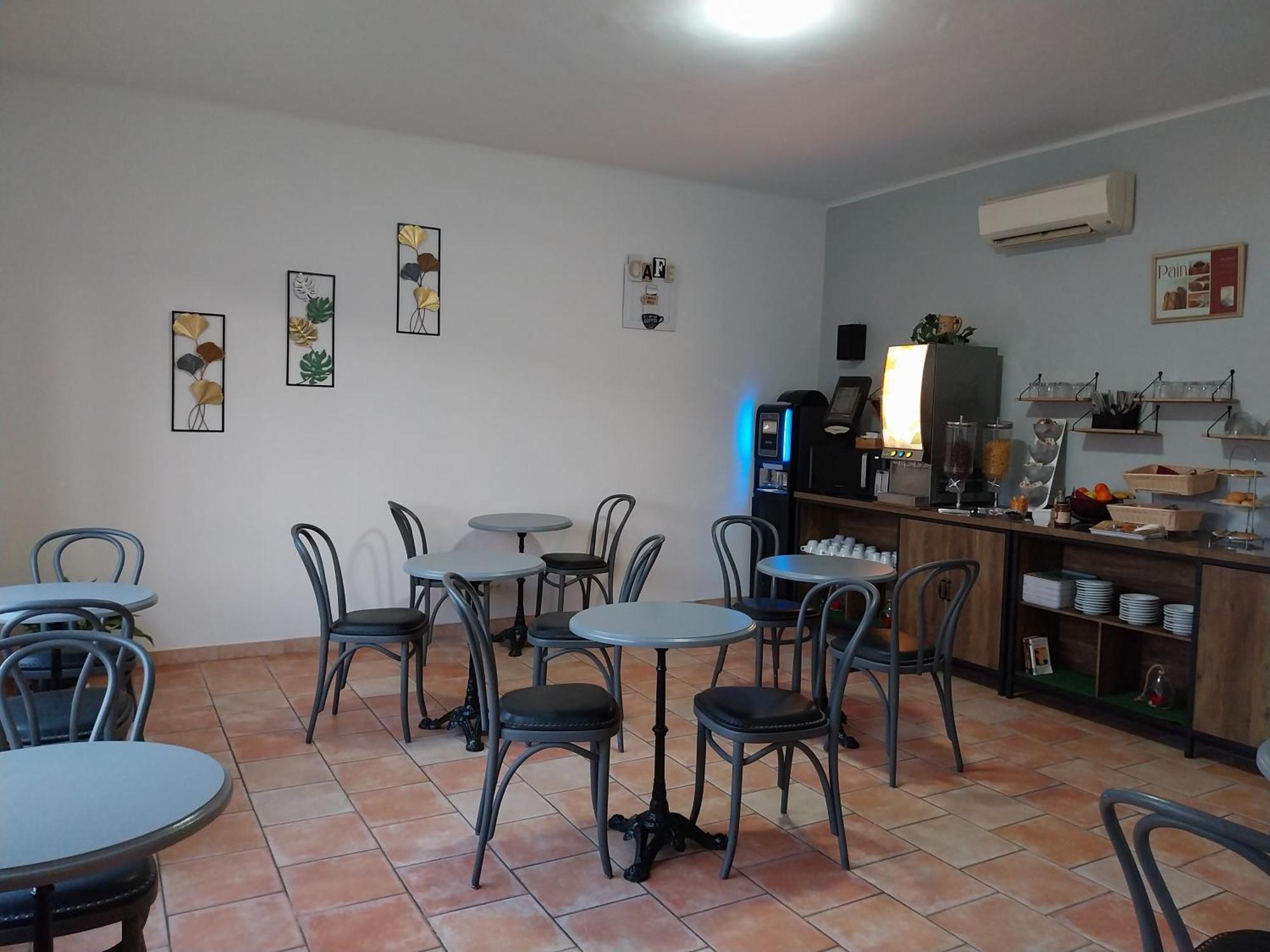 Hotel Du Lac Chateau-Arnoux-Saint-Auban Zewnętrze zdjęcie