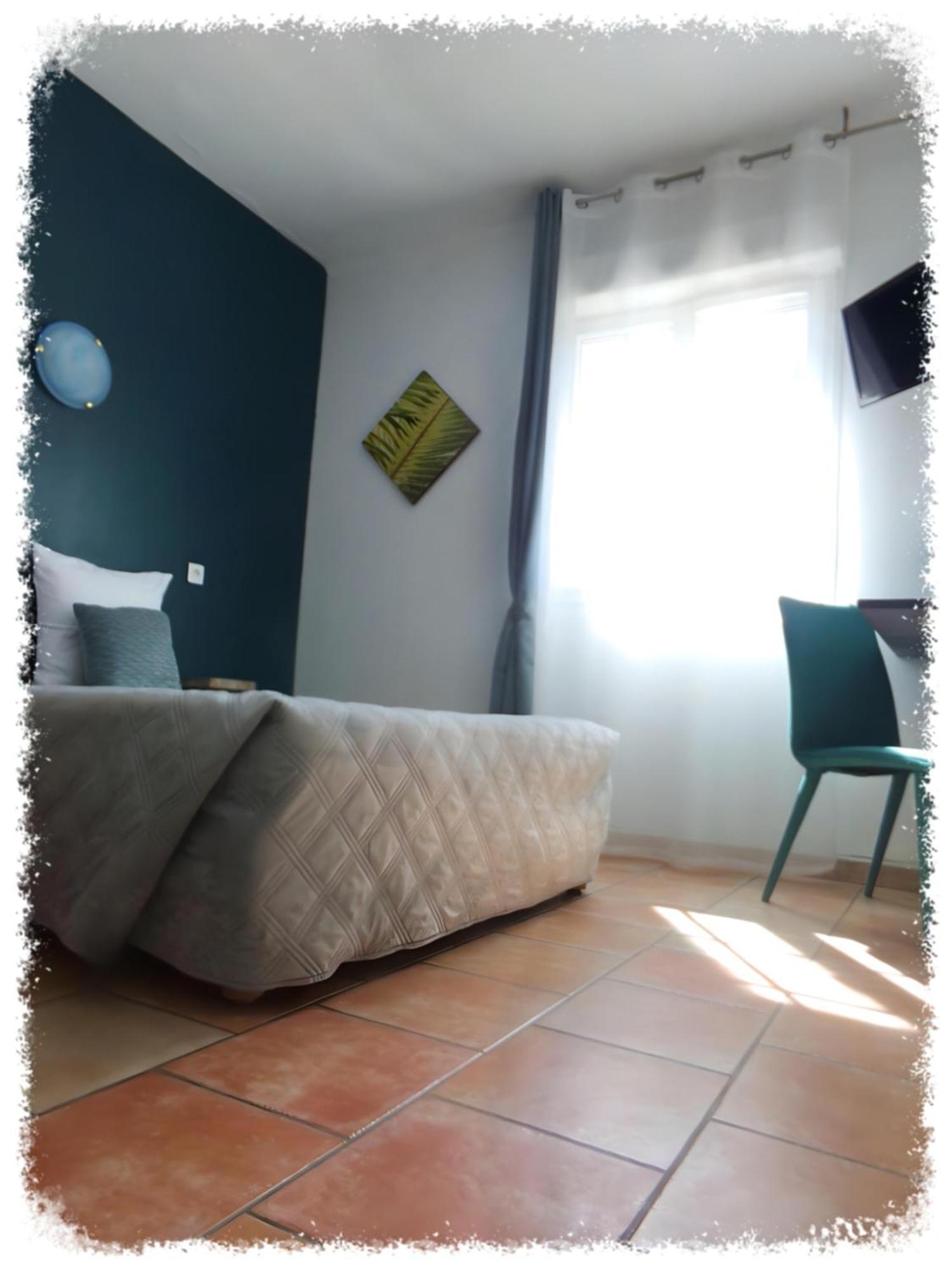 Hotel Du Lac Chateau-Arnoux-Saint-Auban Zewnętrze zdjęcie