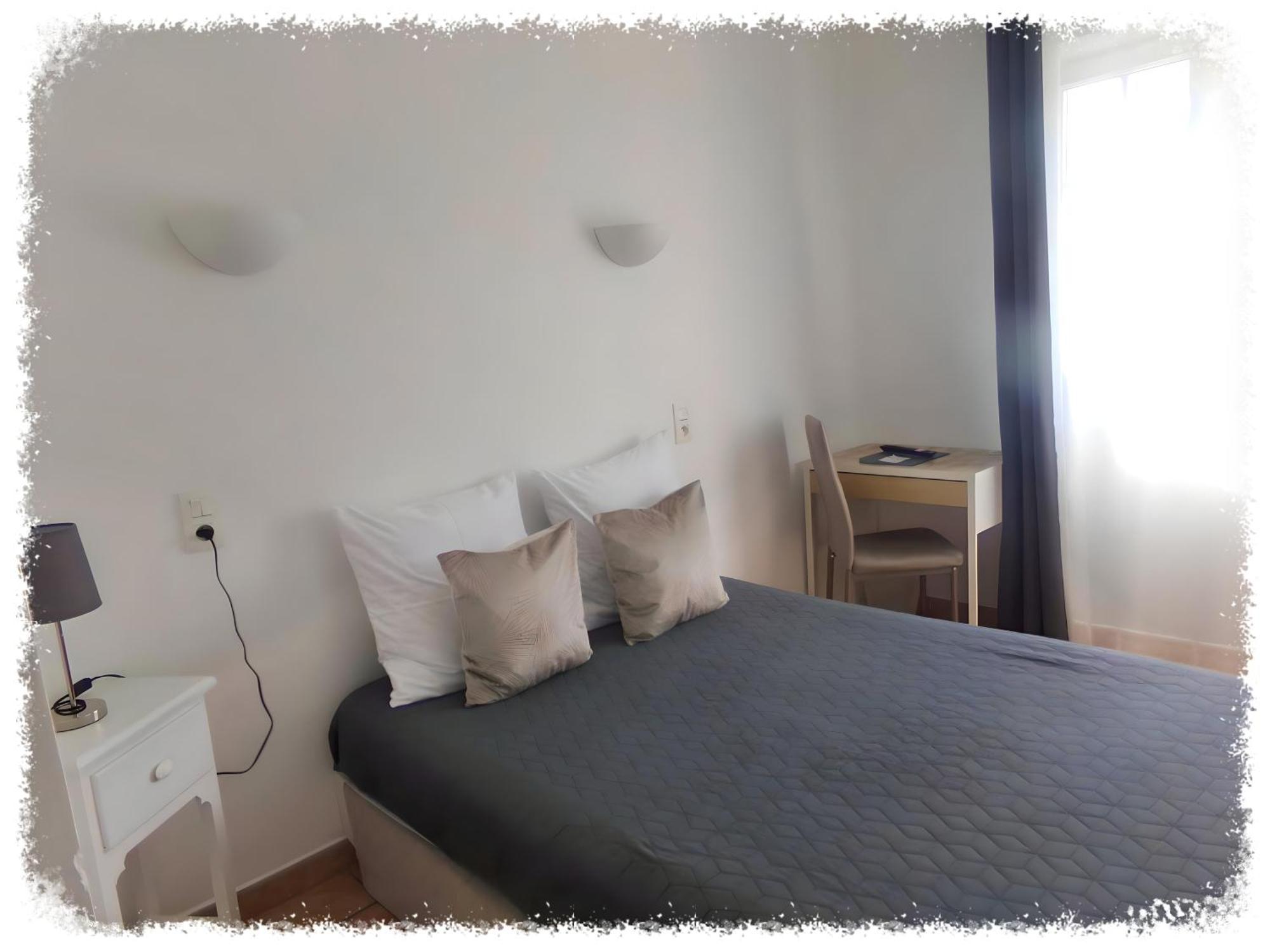 Hotel Du Lac Chateau-Arnoux-Saint-Auban Zewnętrze zdjęcie