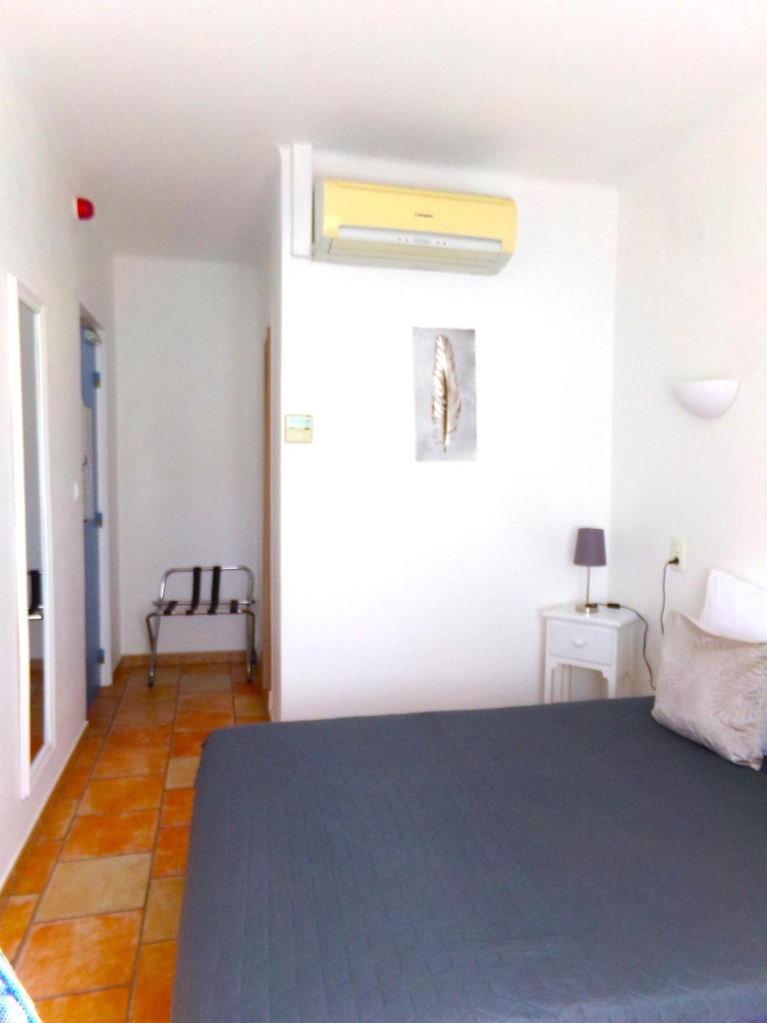 Hotel Du Lac Chateau-Arnoux-Saint-Auban Zewnętrze zdjęcie